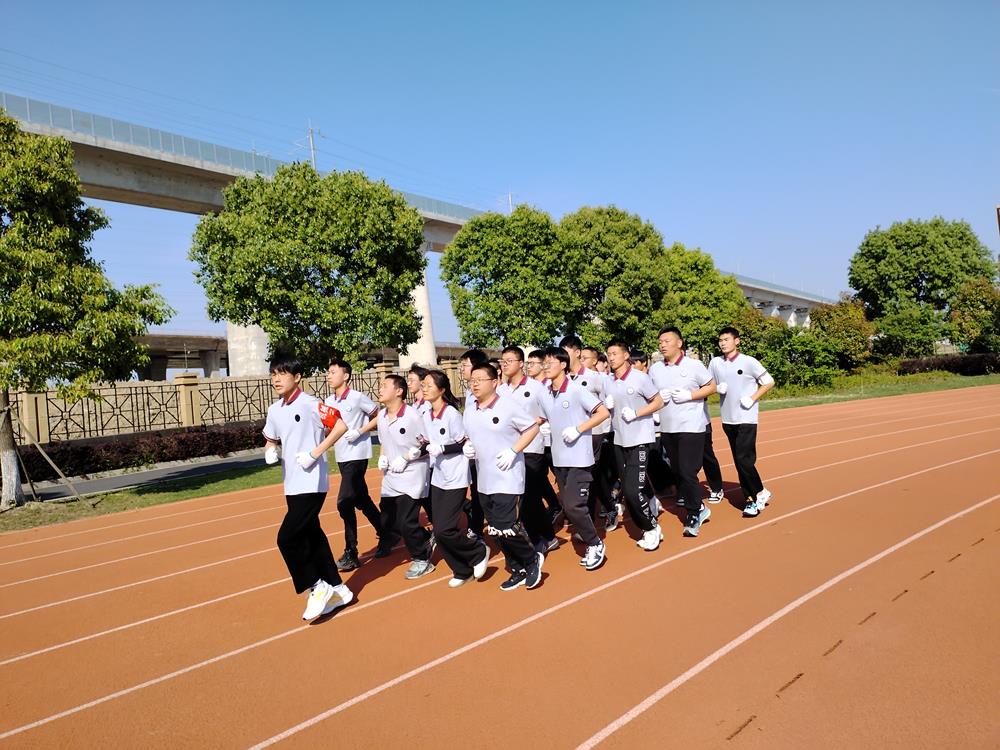 b34596a2ce284ea9aeda559af15c2889.jpg