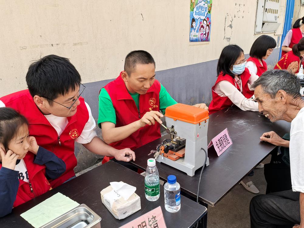 8ab8867f57ea448ca2b0d7977d5acaff.jpg 8ab8867f57ea448ca2b0d7977d5acaff.jpg