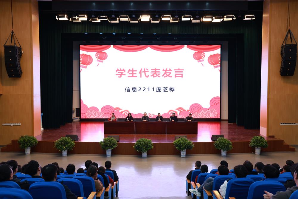 b328796bf1fb428aa59c7c53da937222.jpg