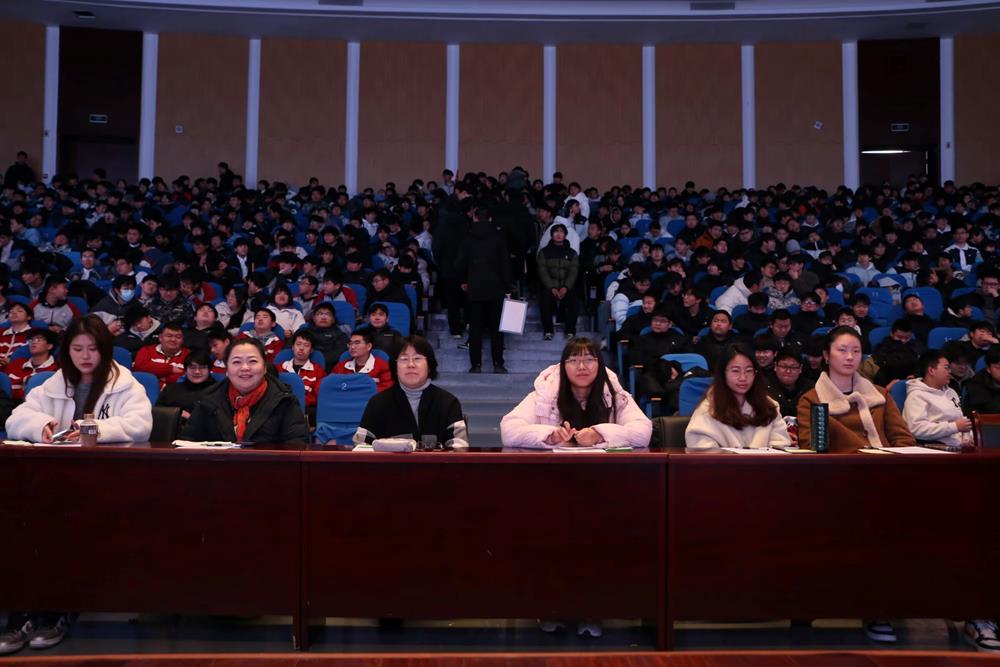 ba142db3dd2340e694c5a19240a074c2.jpg ba142db3dd2340e694c5a19240a074c2.jpg