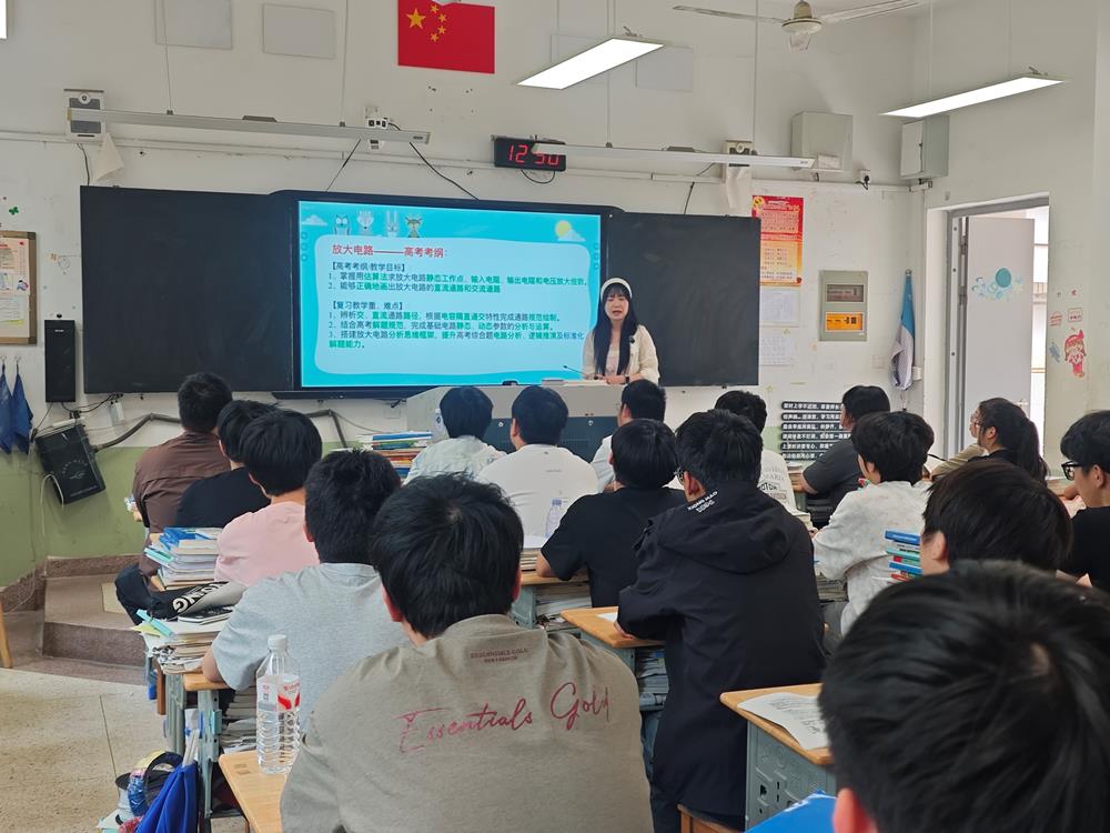 3d1c83feca4548ea96845ca98e6bdd82.jpg