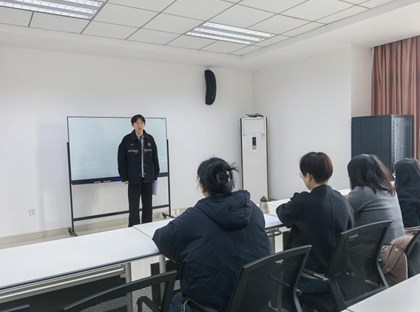 学校青年教师“三年过三关”初赛顺利举行